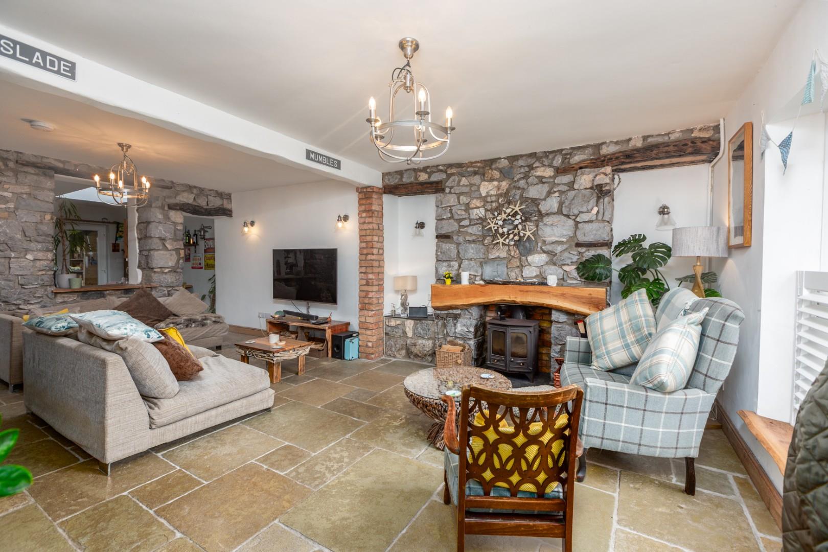 Clifton Terrace, Mumbles, Swansea, SA3 4EJ